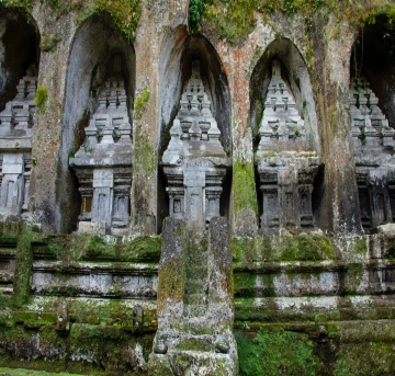 Candi Tebing Tegallinggah